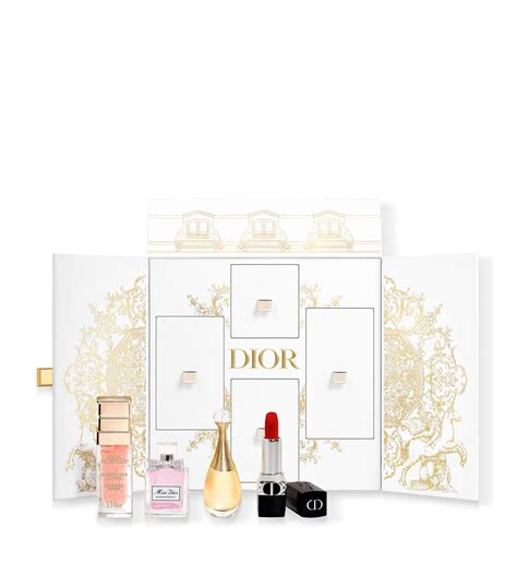 dior 30 montaigne miniature perfume set|dior 30 montaigne pouch.